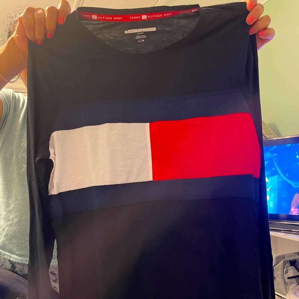 Tommy Hilfiger  woman shirt (large)